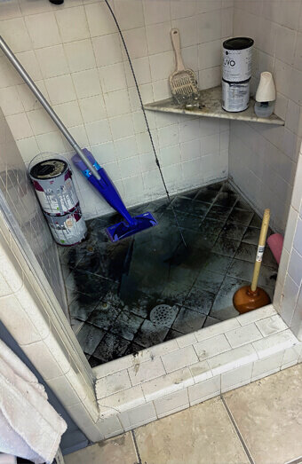 https://plumberyangebup.com.au/uploads/2025/06/blocked-drains-781929.jpg