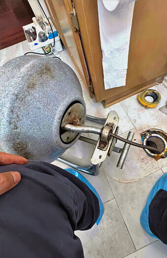 https://plumberyangebup.com.au/uploads/2025/06/emergency-plumbing-877321.jpg