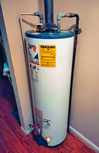 https://plumberyangebup.com.au/uploads/2025/06/hot-water-375140.jpg