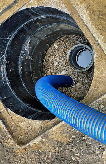 https://plumberyangebup.com.au/uploads/2025/06/pipe-relining-84958.jpg